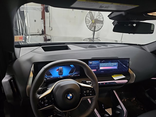 Vehicle image 20 of 38