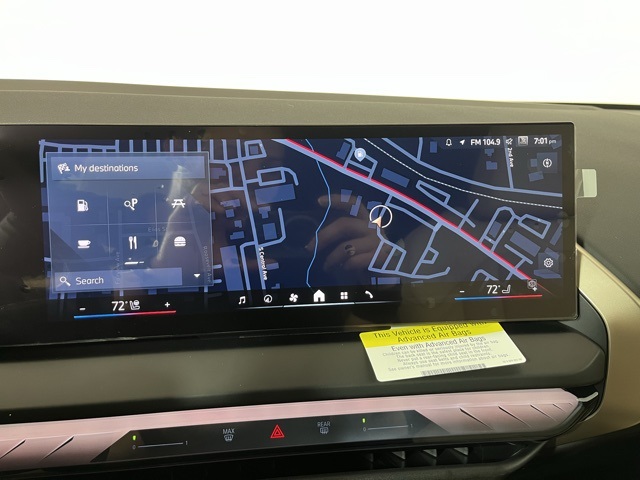 Vehicle image 16 of 26