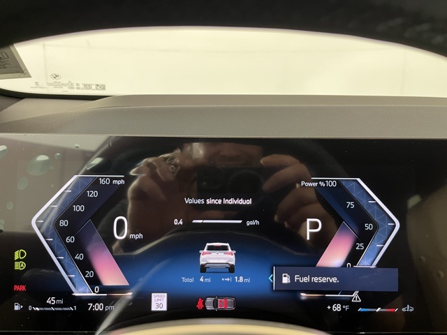 Vehicle image 14 of 26