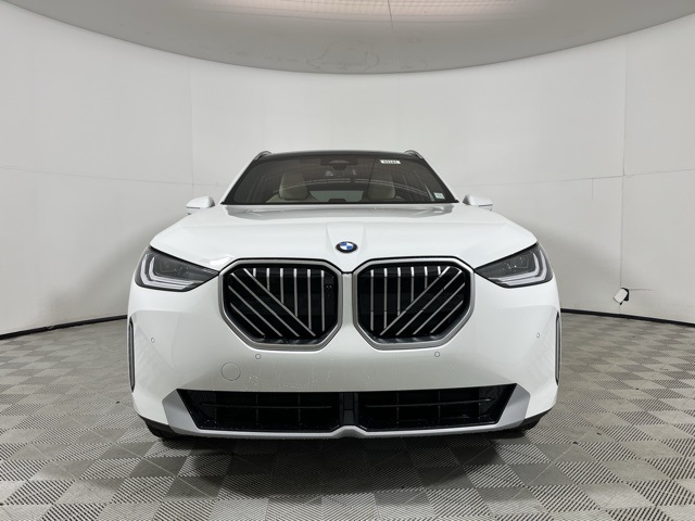 Vehicle image 2 of 26