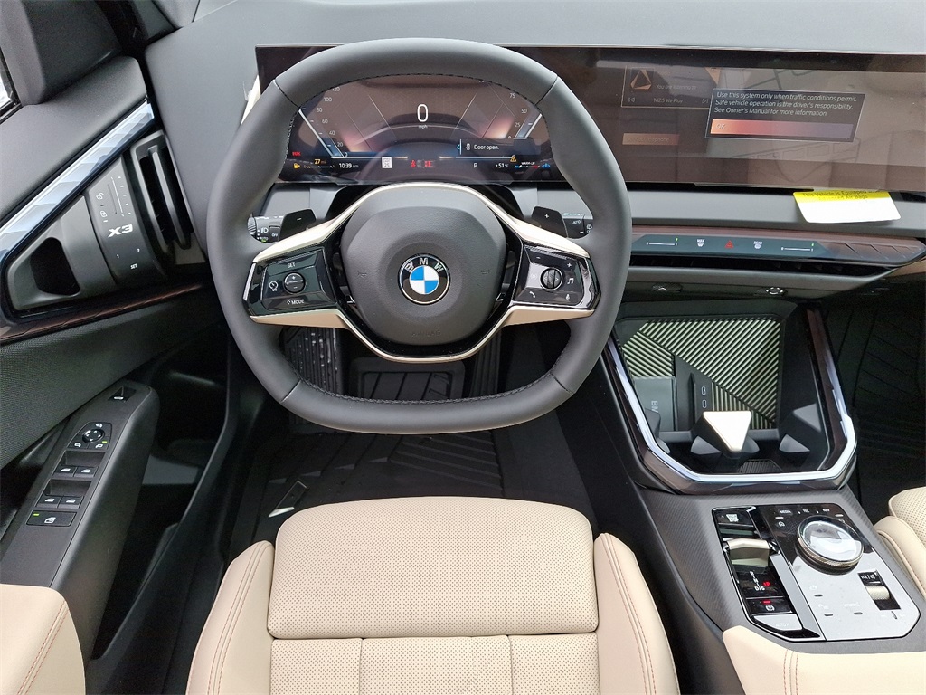 2025 BMW X3 30 xDrive Image 8 of 18