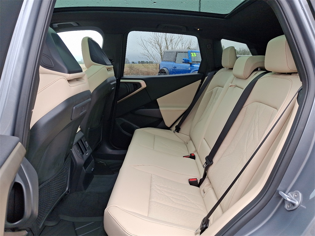 2025 BMW X3 30 xDrive Image 7 of 18