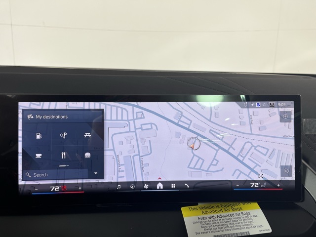 Vehicle image 16 of 27