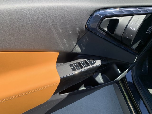 Vehicle image 12 of 37