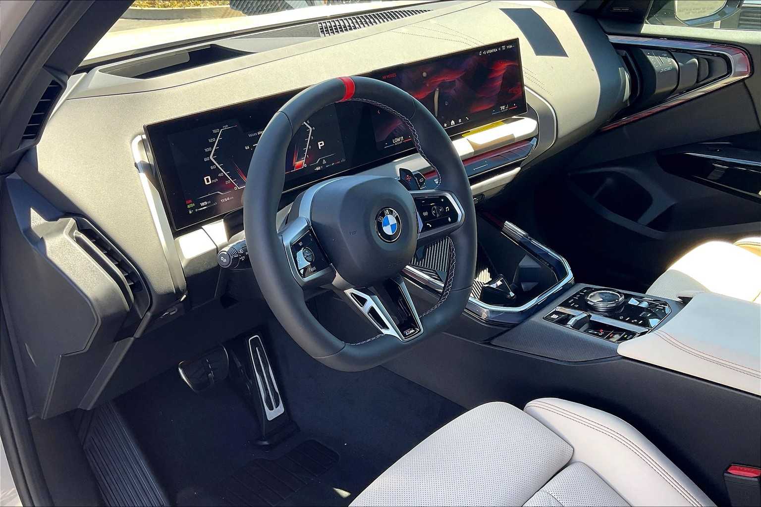 Vehicle image 16 of 35