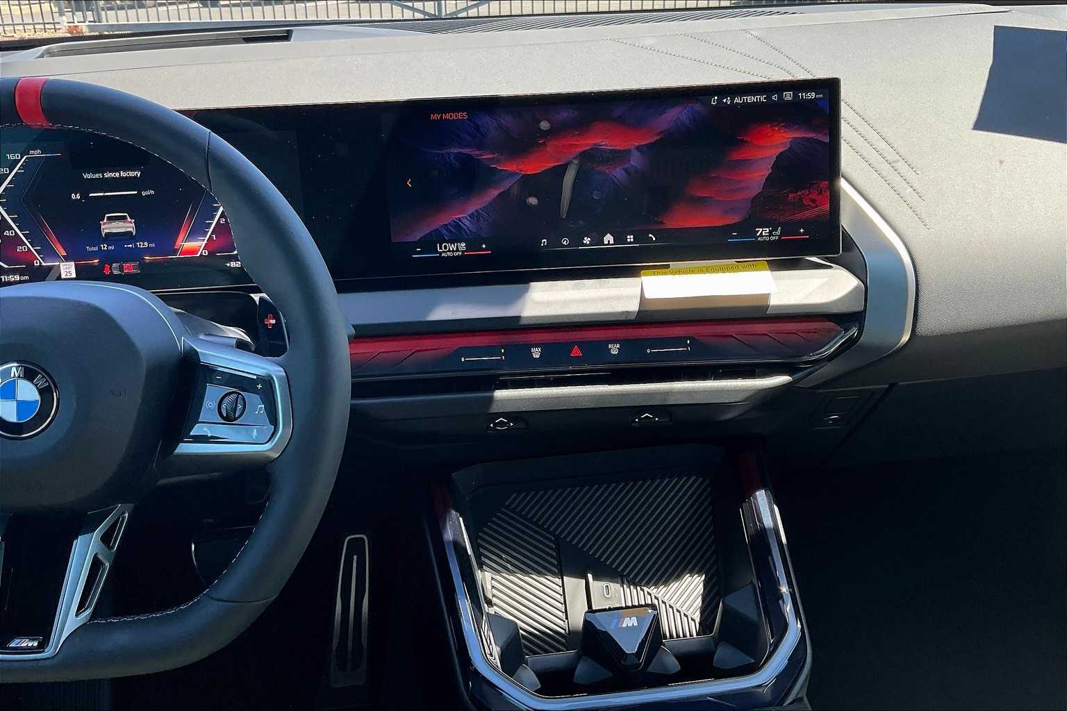 Vehicle image 19 of 35