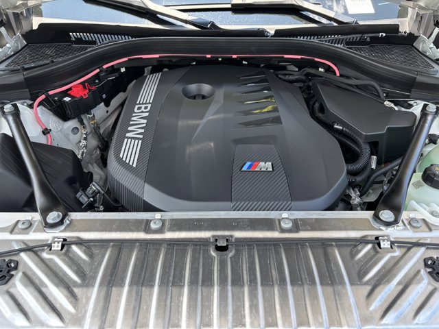Vehicle image 10 of 37