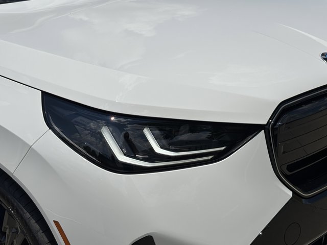 Vehicle image 28 of 37