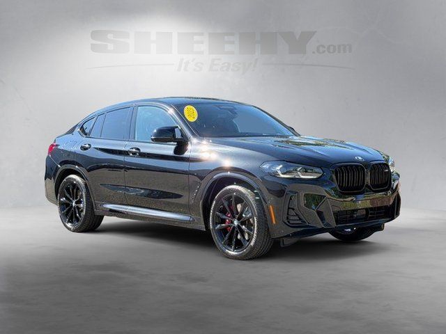 2025 BMW X4 M40i Image 3 of 47