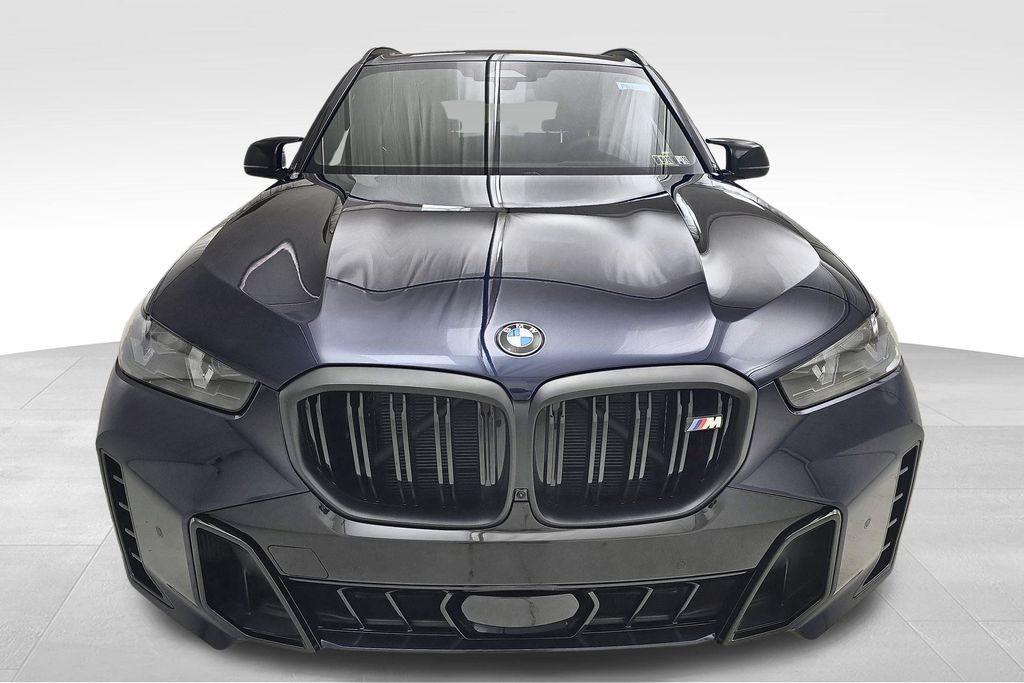 Vehicle image 3 of 31