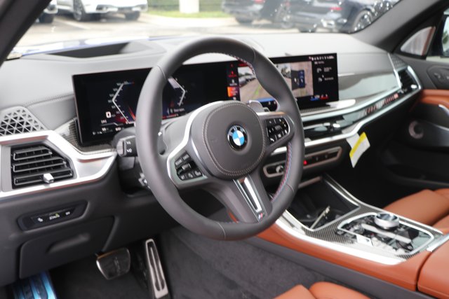 Vehicle image 13 of 38