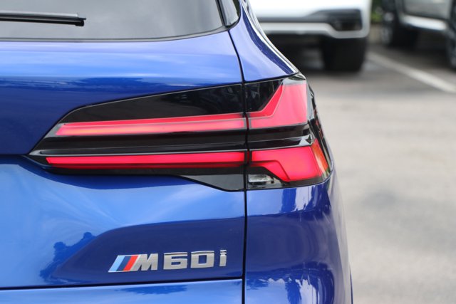 Vehicle image 12 of 38