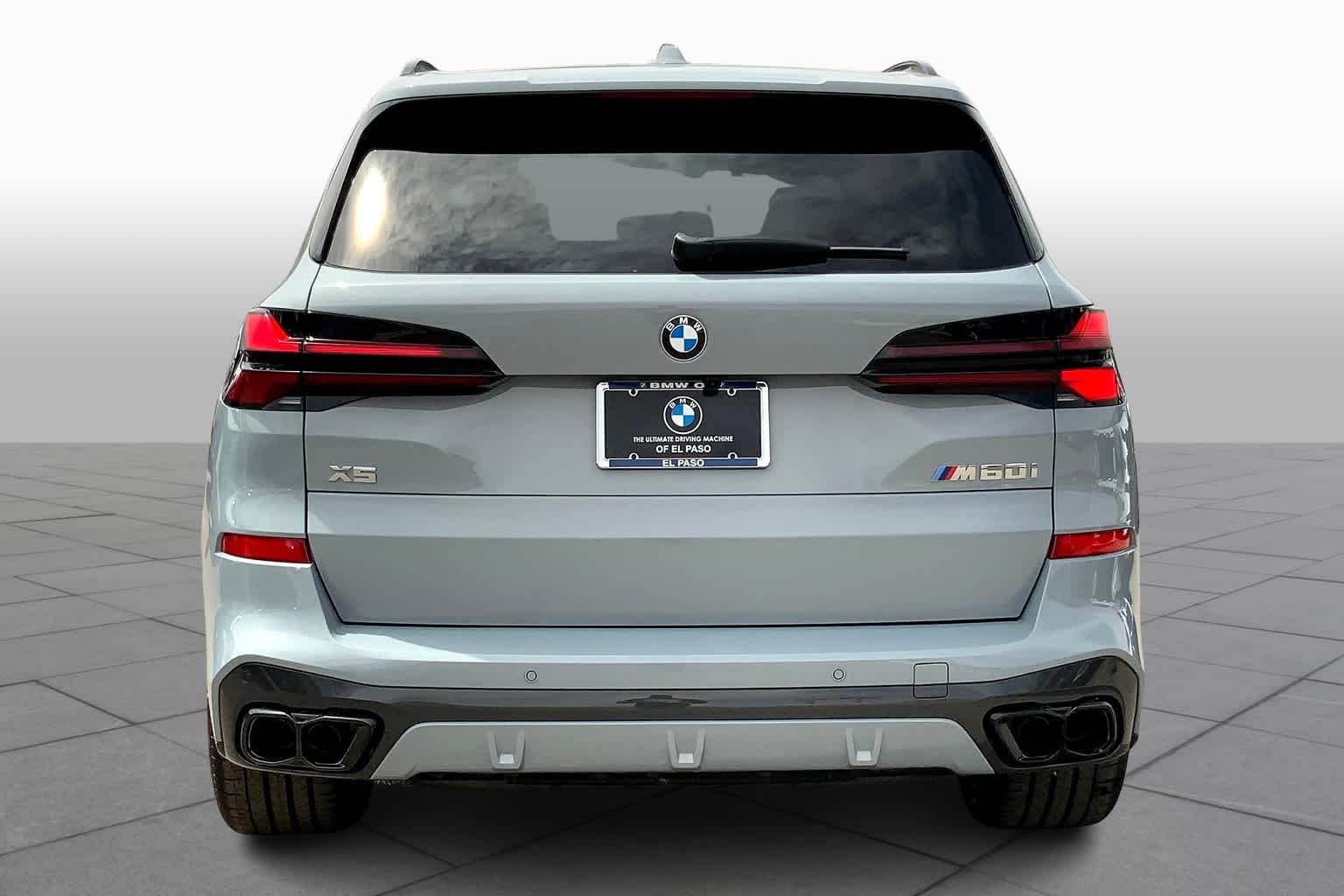 Vehicle image 4 of 20