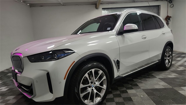 Vehicle image 1 of 24