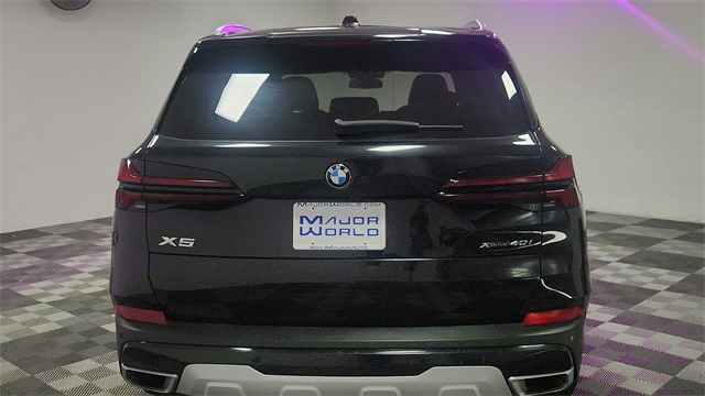 2025 BMW X5 xDrive40i Image 8 of 26