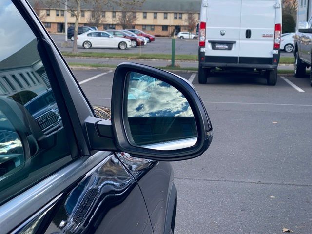 2025 BMW X5 xDrive40i Image 42 of 51