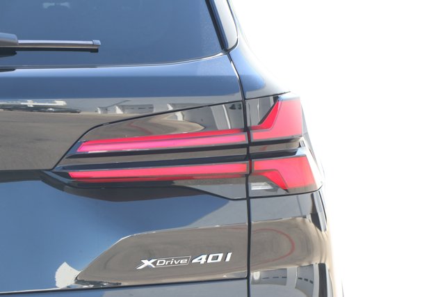 Vehicle image 12 of 37