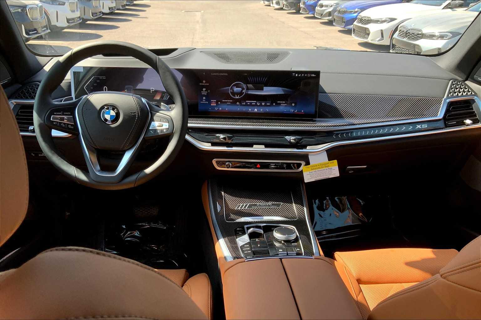 Vehicle image 6 of 19