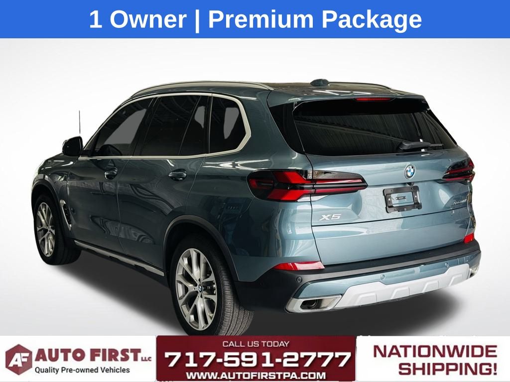 Vehicle image 7 of 37