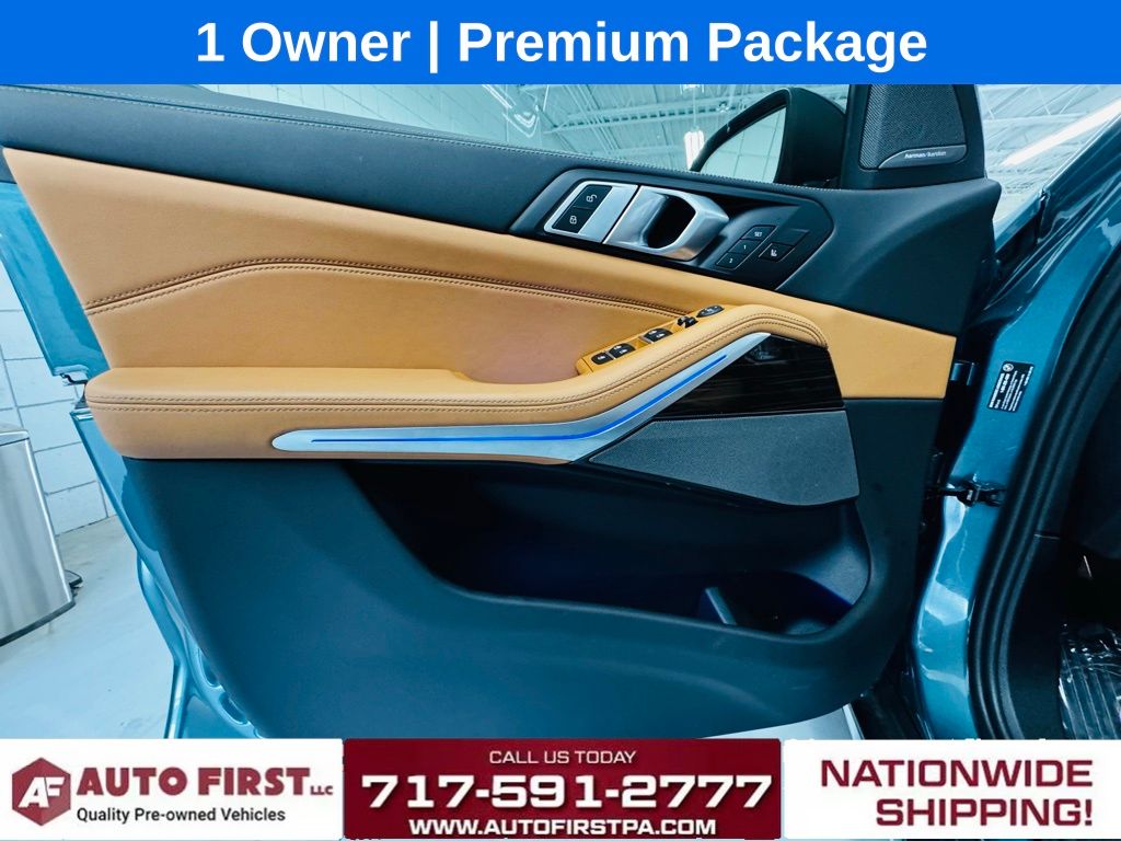 Vehicle image 17 of 37