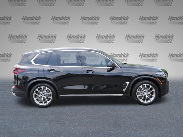 Vehicle image 4 of 38