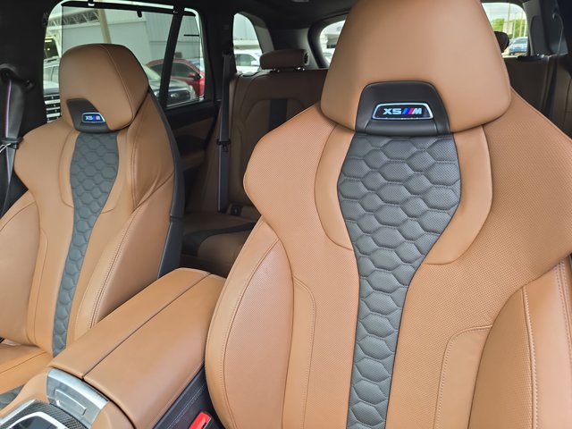 Vehicle image 11 of 37