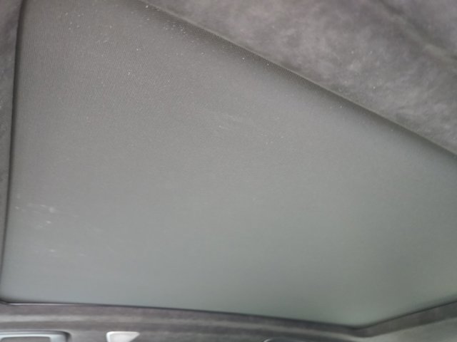 Vehicle image 27 of 37