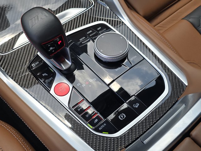 Vehicle image 21 of 37