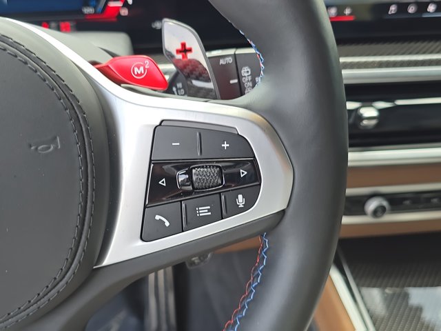 Vehicle image 16 of 37