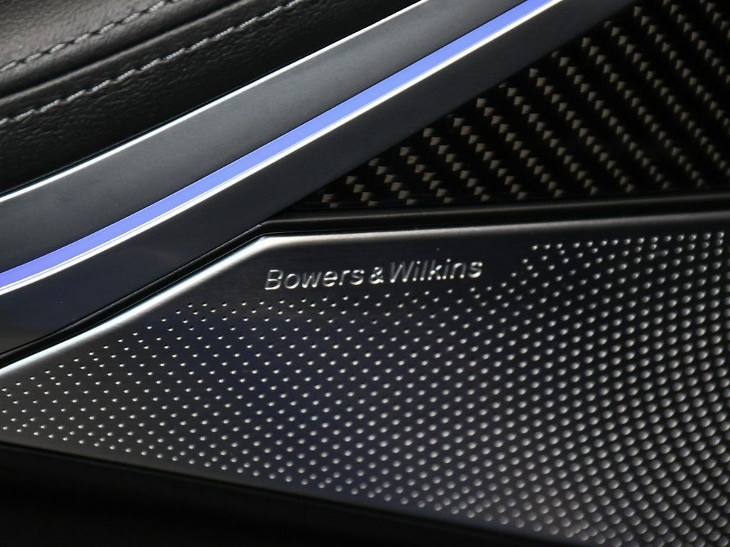 Vehicle image 13 of 100