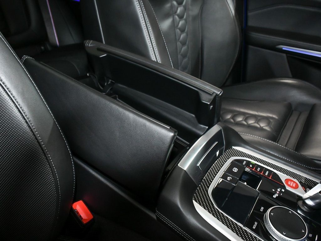 Vehicle image 91 of 100