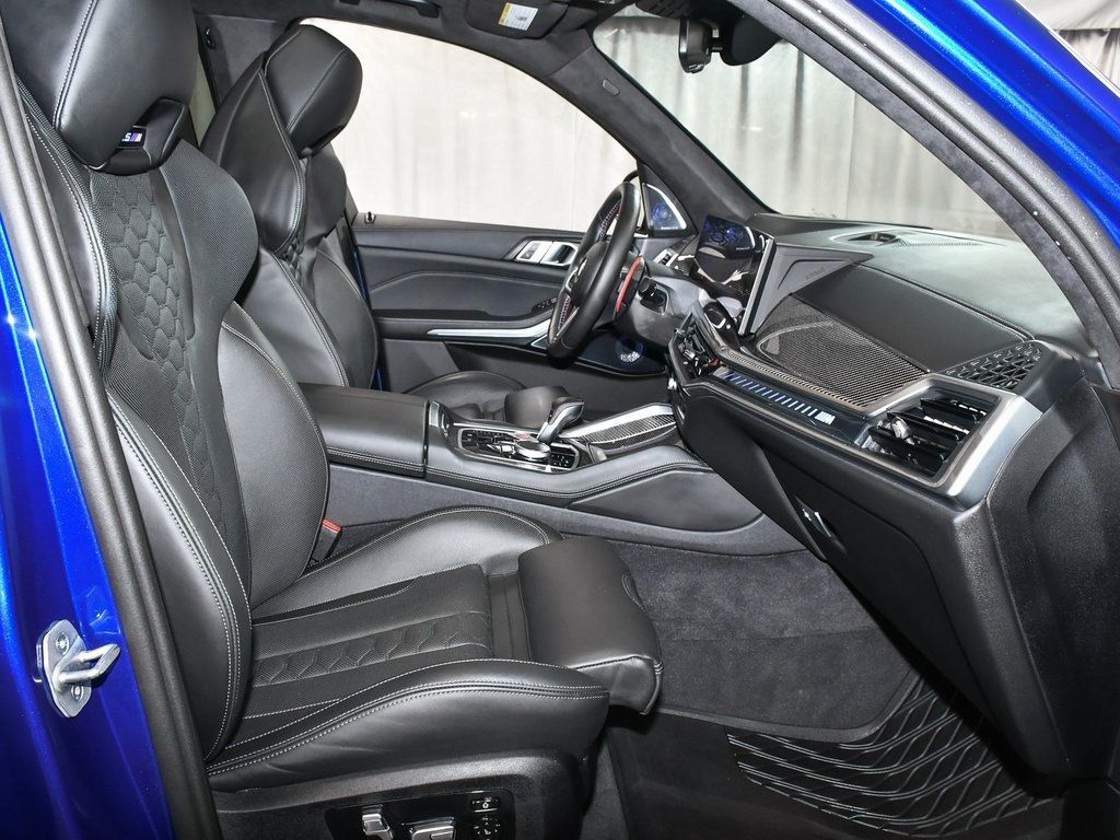 Vehicle image 83 of 100