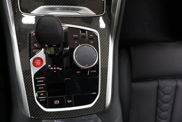 Vehicle image 20 of 26