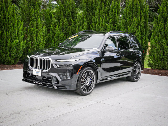 2025 BMW X7 Alpina XB7 Image 1 of 35