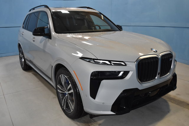 Vehicle image 2 of 35