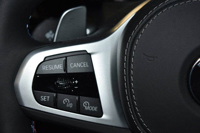 Vehicle image 11 of 35