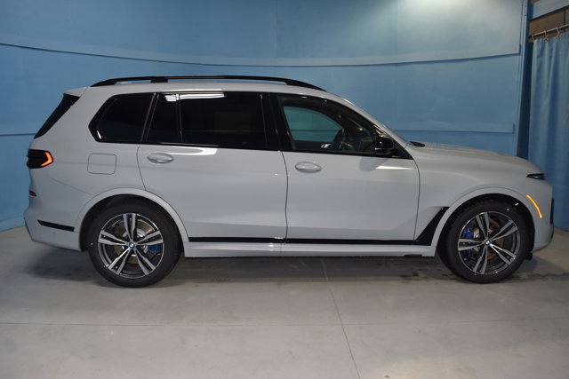 Vehicle image 3 of 35