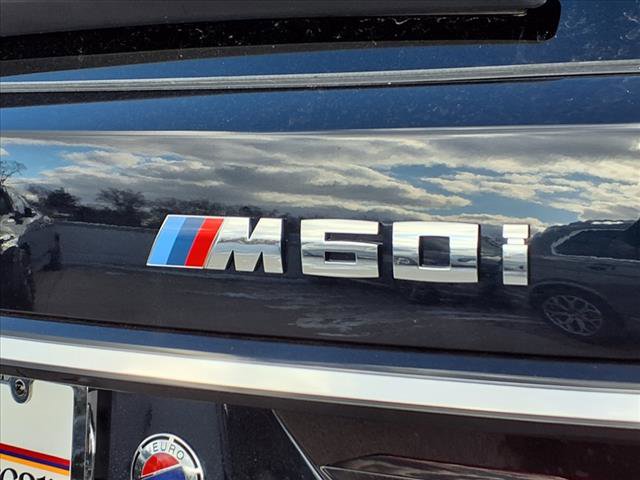 Vehicle image 5 of 19