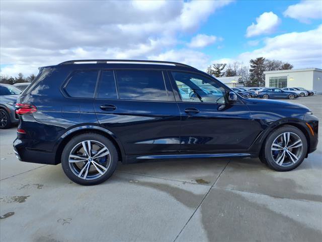 Vehicle image 7 of 19