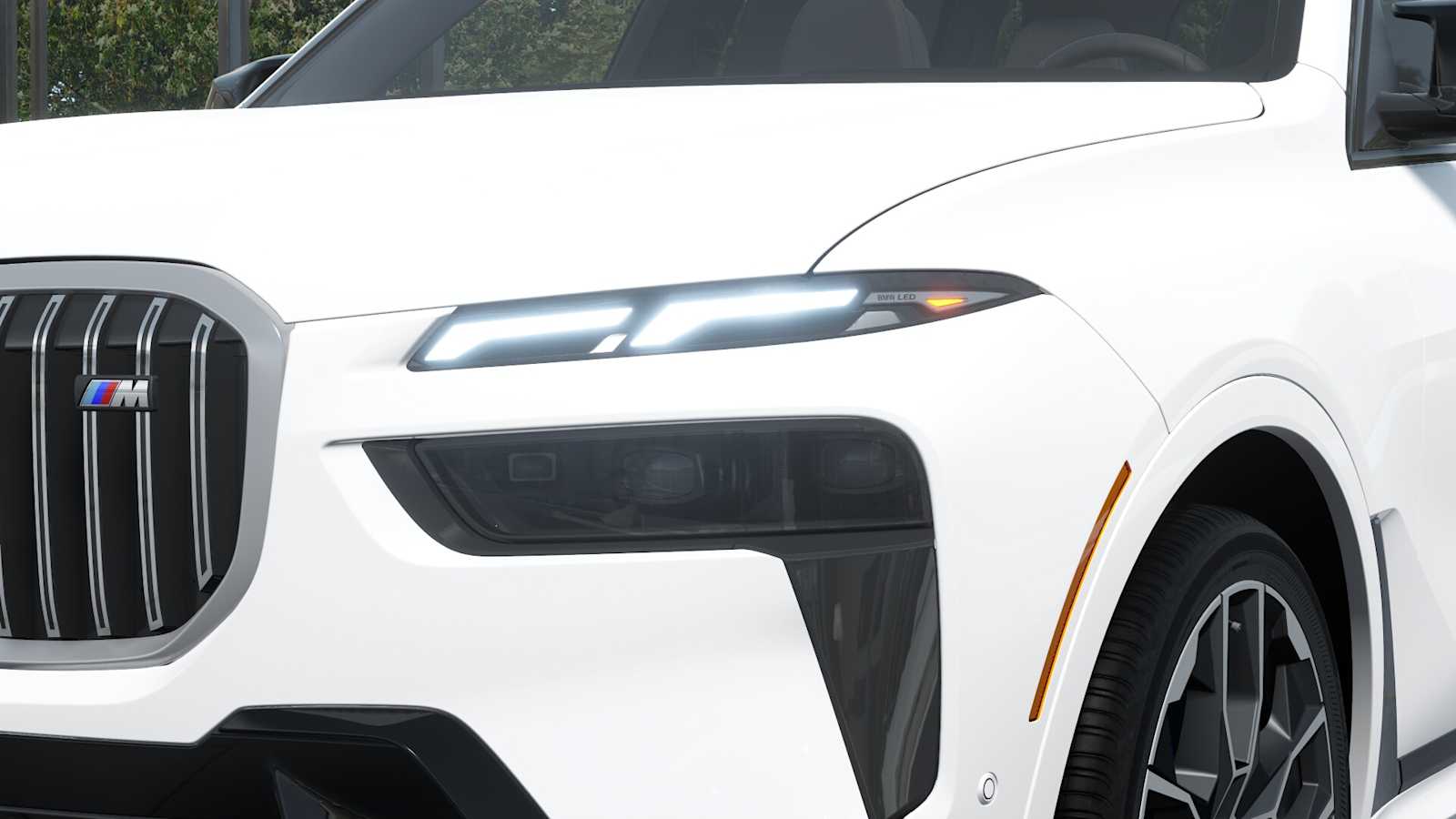 Vehicle image 6 of 14