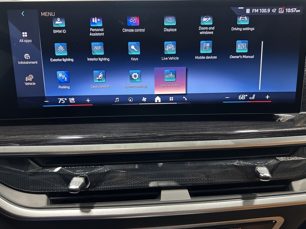 Vehicle image 34 of 74