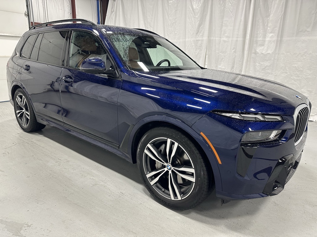 Vehicle image 3 of 74