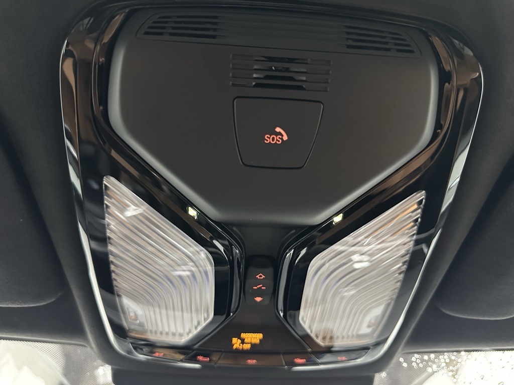 Vehicle image 42 of 74
