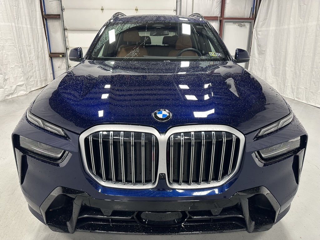 Vehicle image 2 of 74