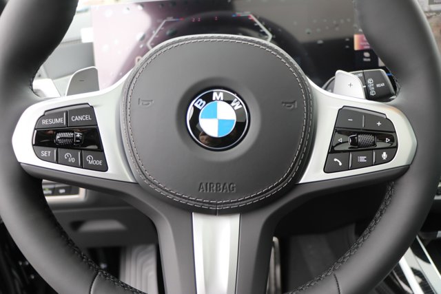 Vehicle image 16 of 37