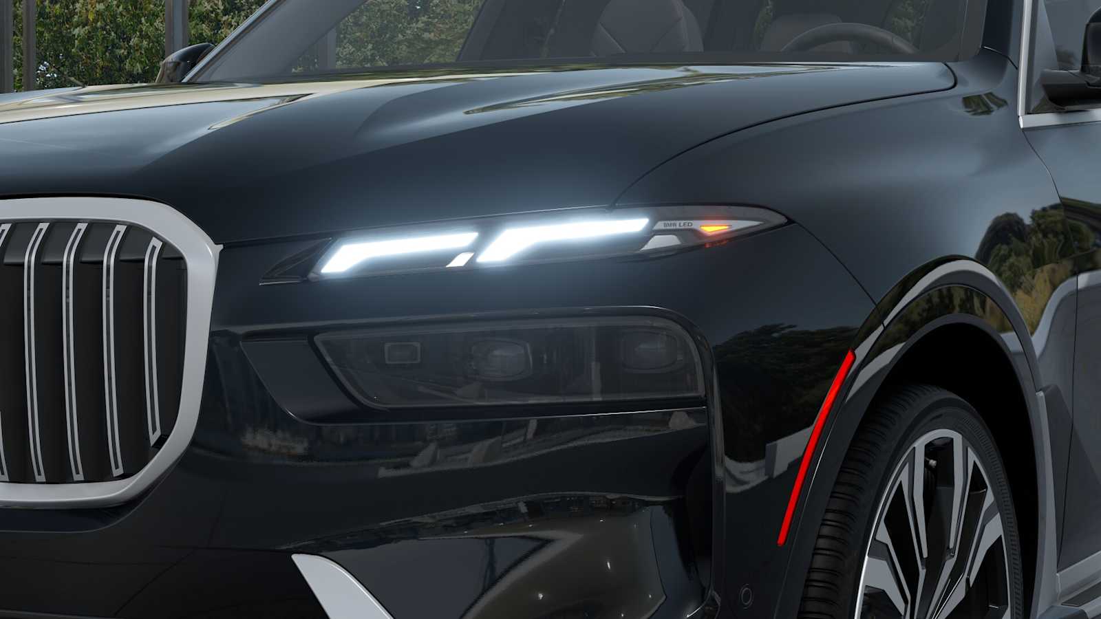 Vehicle image 6 of 14