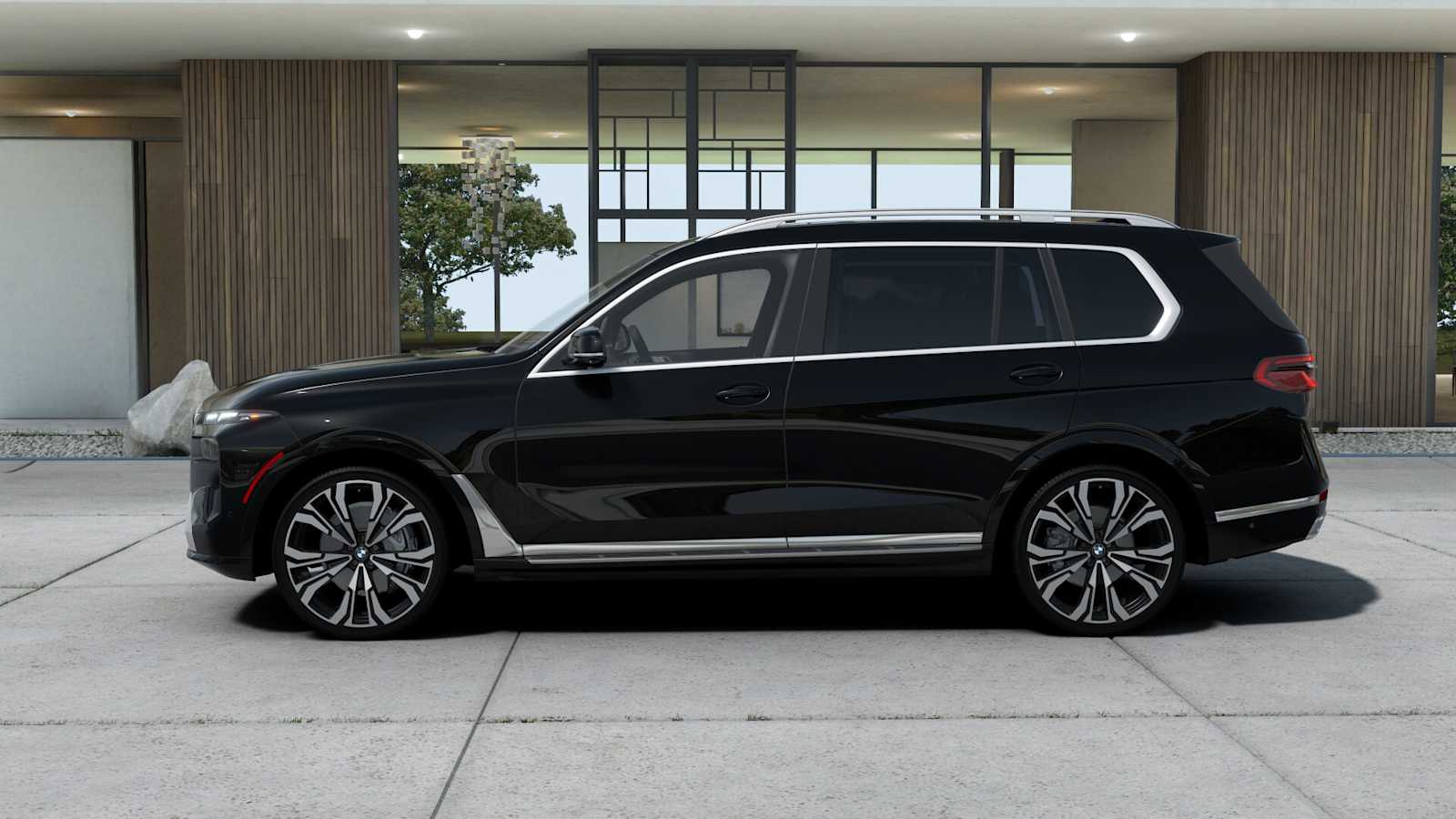 Vehicle image 4 of 14