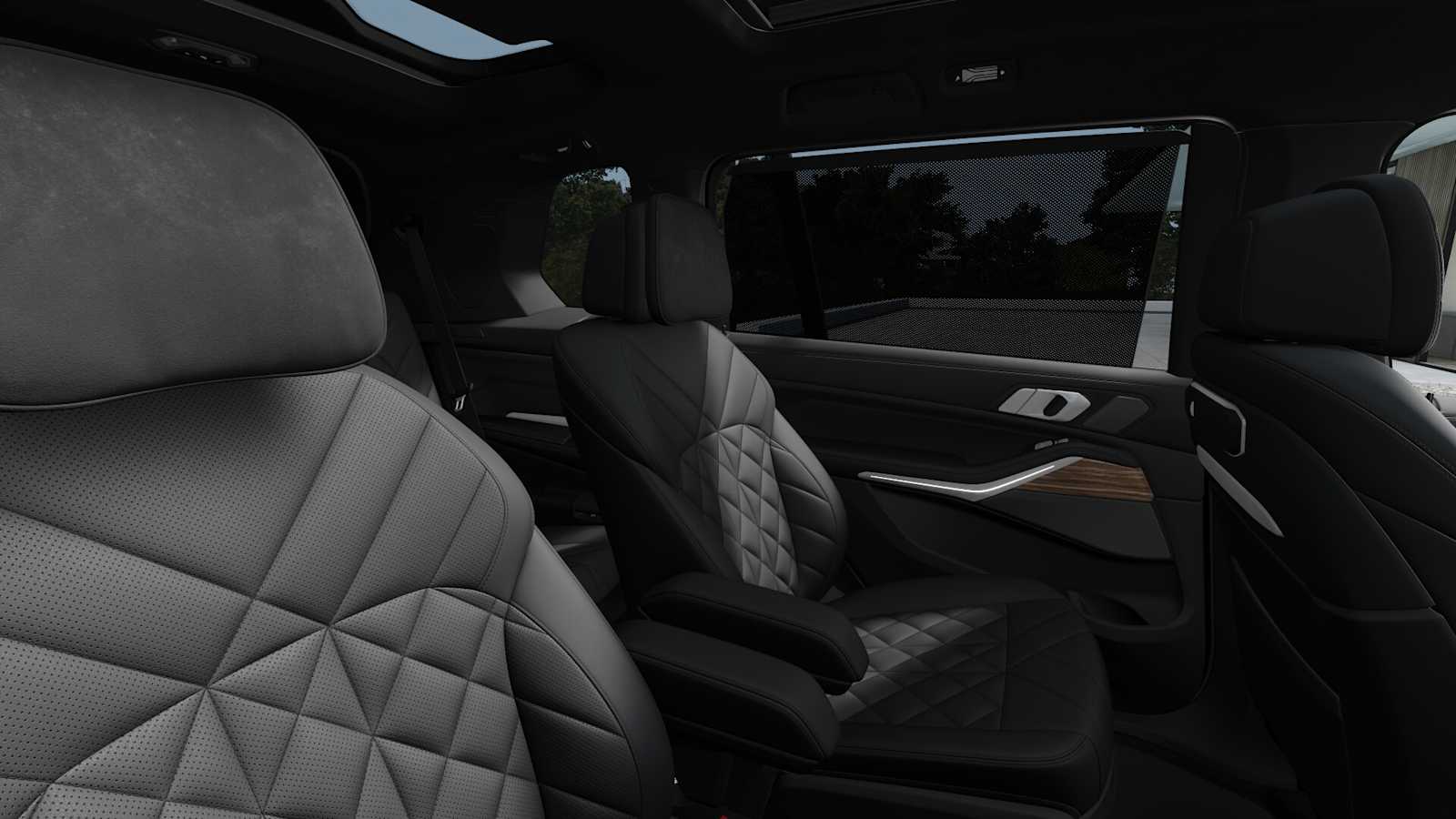 Vehicle image 12 of 14
