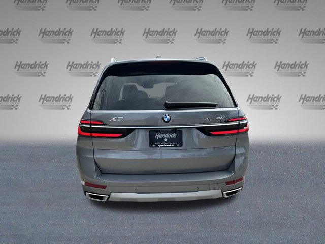 Vehicle image 7 of 37