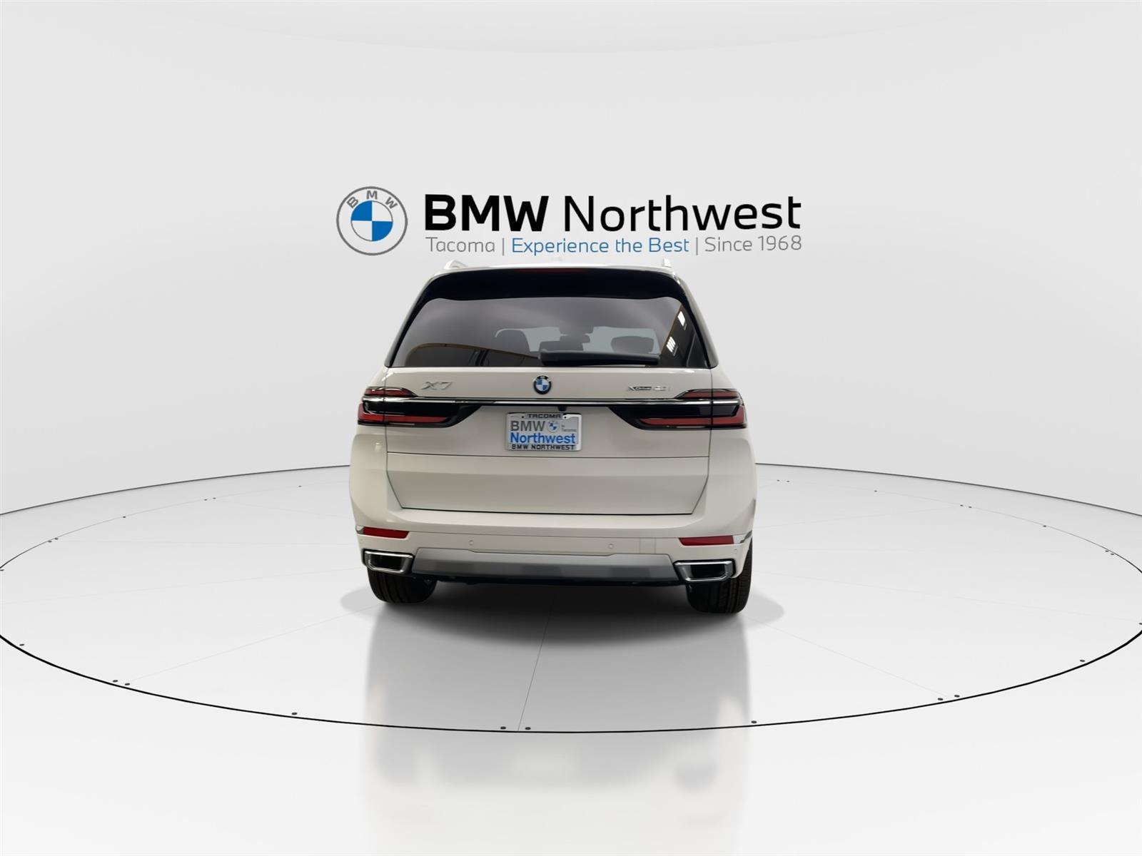 Vehicle image 12 of 31